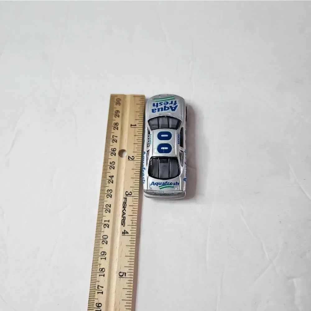 1:64 Vintage Racing Champions Aquafresh Toothpaste Buckshot Silver Gray #00